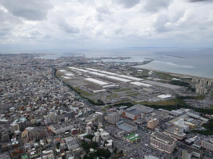 牧港補給地区